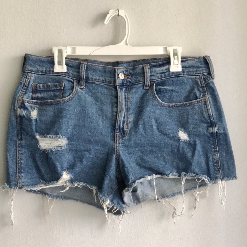 Old Navy boyfriend jeans short!
